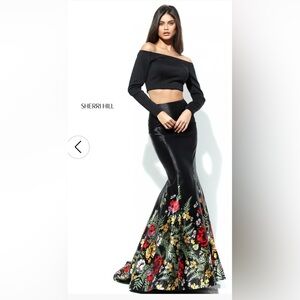 Sherri Hill Black Floral Pencil Skirt